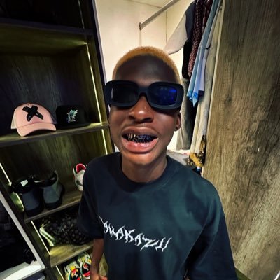 Remysneeze01's profile picture. GOD'S PROTOTYPE!🥇 LOWKEY UNA GO SOON NOTICE ME 🎩