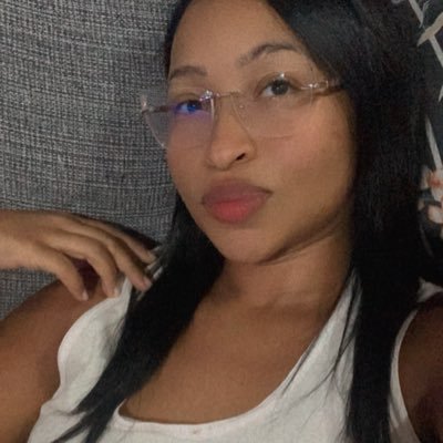 ThaliThanny's profile picture. vascaína cm muito orgulho/ Virginiana🤡🤡