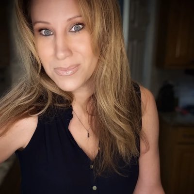 ItsShaynaBrooks's profile picture. ✨Dreamer+Doer | Mom | Actress | Content Creator|Aspiring Author | Love to Inspire & Radiate Positivity✨