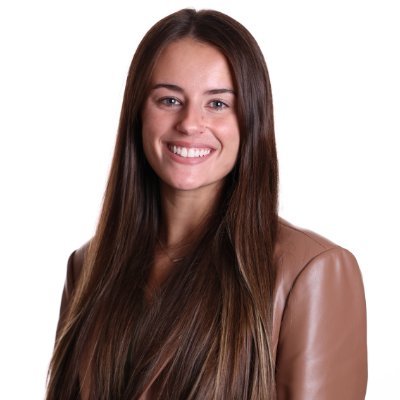 emilypelliniPR's profile picture. Experienced PR, content and social media professional — let's connect on LinkedIn: in/emily-pellini