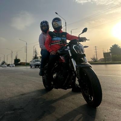 Amirkj1984's profile picture. 