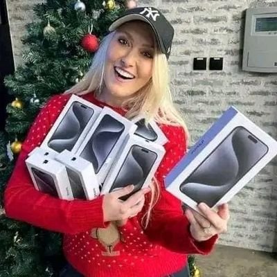 KateEvans17350's profile picture. I'm here to help people out financially,
The disabled and less privileged,and give out on purpose,so if you're interested inbox me