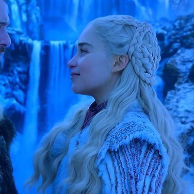 Zyriaval's profile picture. 𝟏𝟗 • 𝐝𝐮𝐞𝐥𝐢𝐬𝐭 𝐟𝐨𝐫 @DSQ_GG 𝐯𝐢𝐨𝐥𝐚 • @drogonvlr ⁠ꨄ