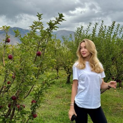 Mccsxasley's profile picture. ✨ Logistics & Lifestyle 📦🌸
📚 Independent • Positive • Confident
🌿 Fitness • Golf • Travel ✈️
🍓single 🍓