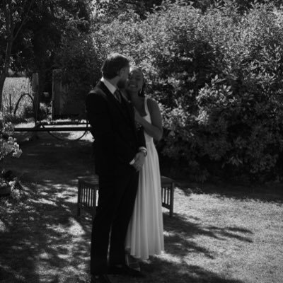 LisaSuzan1's profile picture. 🤍