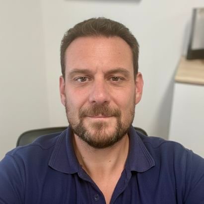 scotty6kids78's profile picture. straight talking, no shit taking social media fan, tweets about Chelsea, Techy stuff and occasional recruitment - likes to write random articles now and then.