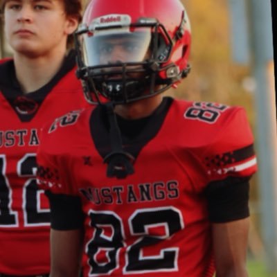 Musse_Hassen's profile picture. Db/Wr 5’11 | 152lbs Manitoba 🇨🇦 | W.C Miller Collegiate high school, Co/2026 | Stvitalmustangs | u17 2025 team toba tackle camp 🏈 ( musseh59@gmail.com )