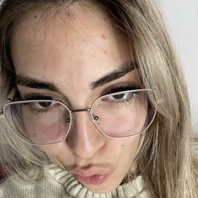 siamarxn's profile picture. rosewater & rebellion