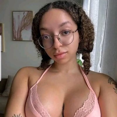 zerrib1's profile picture. 