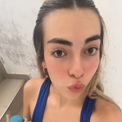 sophgrx's profile picture. ✨ chaos in cashmere ✨