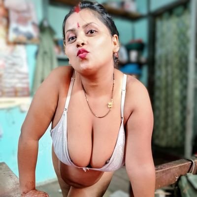 Shubham15989639's profile picture. ғᴏʟʟᴏᴡ ᴍᴇ ᴀᴘᴋɪ ʙʜᴀʙʜɪ ʜᴏᴜsᴇᴡɪғᴇ ғᴜʟʟ ᴍᴀsᴛɪ