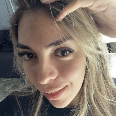 sopmarl_'s profile picture. Just backup 💌 replies happen @sophiaxlopez — gift included 🎀