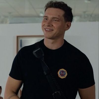 118FIREH0USE's profile picture. 