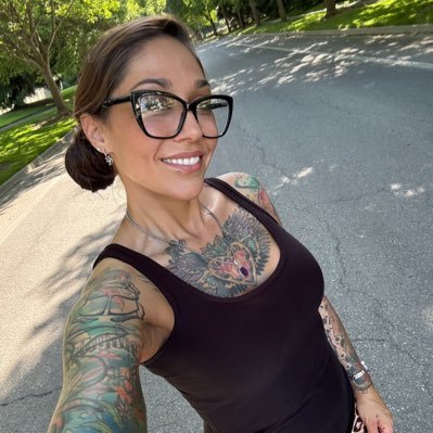 highqueenmthed's profile picture. Just a lady living life, looking for the nifty! PNW/USA 🫧Joe Rogan is the man! 🦾Did you go? 🤸34/28/38-5’6”38yo-Single