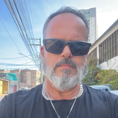 tavares_civic's profile picture. CORRETOR DE IMÓVEIS.    PENSANDO EM VENDER ,COMPRAR OU ALUGAR SEU IMÓVEL. VAMOS CONVERSAR E REALIZAR SEU SONHO.