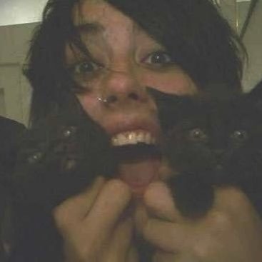 r1010007009000o's profile picture. I AM THE BIRD OF HERMES🦇