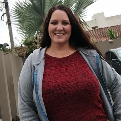 JanainaF35698's profile picture. Aproveita a vida do jeito que ela é ela é linda e bonita