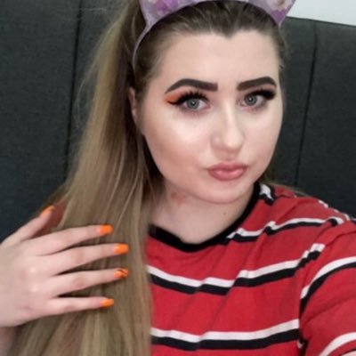 Sandyt597924's profile picture. 