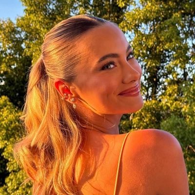 0CEANHAZE's profile picture. — 𝖻𝖾𝗅𝗅𝖾 â𝗆𝖾.