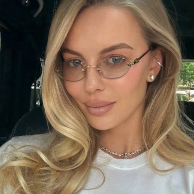 NeyamotUllah17's profile picture. I finish work, drink coffee ☕️, and I'll go do yoga 🧘 skiing 🎿 golf 🏌️‍♀️ running 🏃‍♀️ swimming 🏊‍♀️ and play tennis 🎾