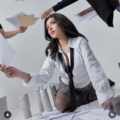 YenYuii's profile picture. ♥️💚💜