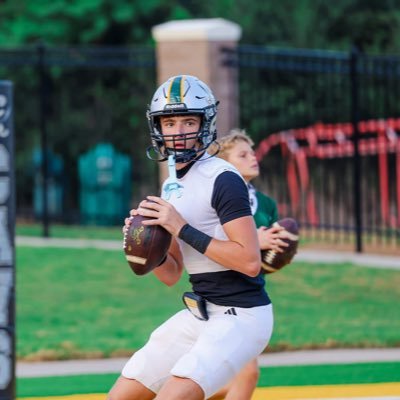 Hudsonprice2_'s profile picture. believer|Calvary Baptist 28’| QB| LA| 6’3| 190LBS| hudson.price09@icloud.com |4.72 40 | 318-564-8418|| hudl: https://t.co/Mcgyug0DHP