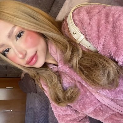 Domemonrroy's profile picture. close to blonde