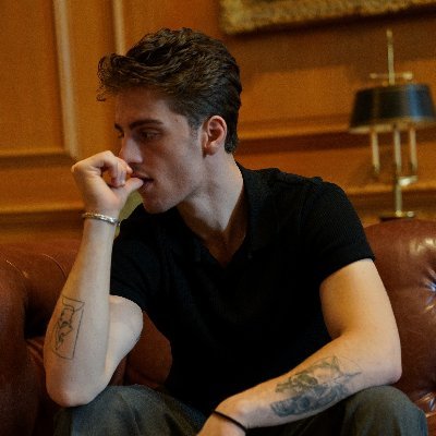 rem0vx's profile picture. Fight camps to booking calls with outbound systems