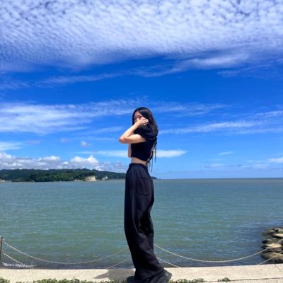 t_n_m_r_11's profile picture. 富山県出身⌇女優⌇映画 #どうしようもない10人 エリザベス役🌹【次回出演】▶︎舞台『 #ダメな2人 』12/13.14@スタジオ空洞▶︎『 #GOEMON 』12/20〜23@武蔵野芸能劇場