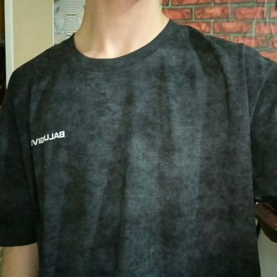 MwjbS19337's profile picture. اريد سالب او بنت يمص زبي مقوم