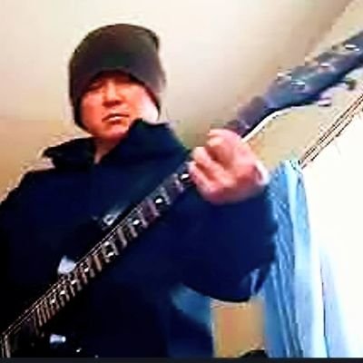 Hi_ho611's profile picture. 主にギター弾いたり、料理したりしています垢。