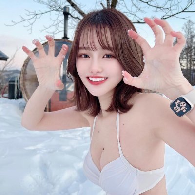 yuriko823230649's profile picture. 