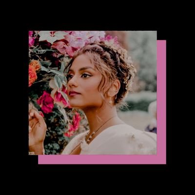 surilinaina's profile picture. 