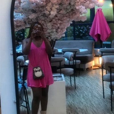 liliesxoxolol's profile picture. ☺️