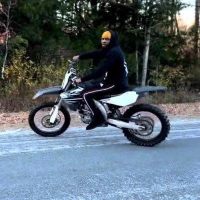 f150_tay's profile picture. #UofSC ‘21 🐔 | 🐺 φνπ ♦️ | last page hacked @davontaydopson