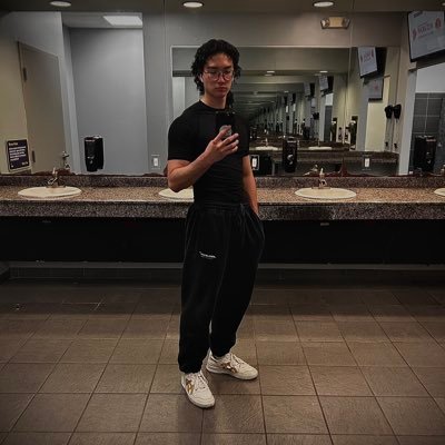 evan_spahr's profile picture. 