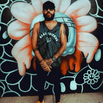 stevepeeleii's profile picture. Proven growth leader for high velocity SaaS companies(4 exits📈). Active musician. Currently guitar @coldharbourky @utdwband & solo experiment @failedstart