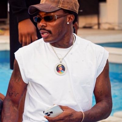 shapero000's profile picture. Entertainment

military regime 🪖🪖🫡🫡🪖× 🇳🇬 Follow me I Follow Back