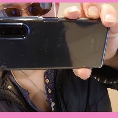 6feRxzbRirhREhi's profile picture. 