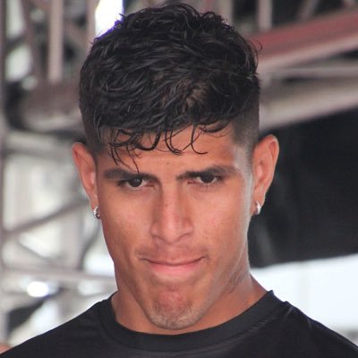 FootballChops's profile picture. Arsenal through and through