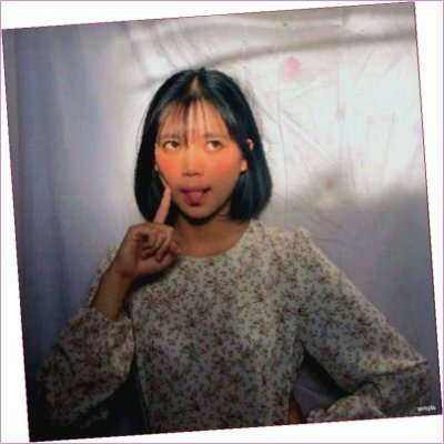 EvelinLee83570's profile picture. 