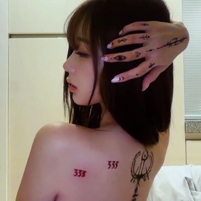 yeonjunmarie's profile picture. 