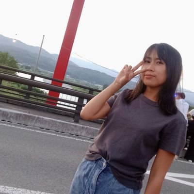 Mathu2744's profile picture. ALLYZ