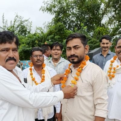 DrKumaw98950598's profile picture. 