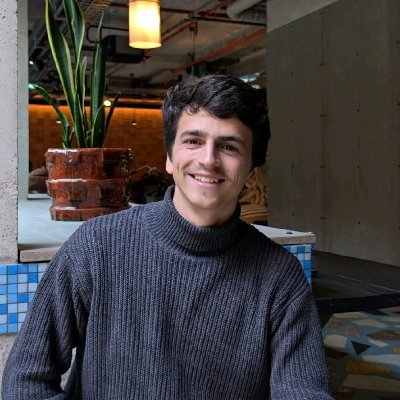 afonsocrg's profile picture. 🇵🇹 exploring 🇮🇩
Building  https://t.co/dI3hfWjtLb

On hold:
🐔 https://t.co/rdmCcSRgsH
⚛️ https://t.co/8O8emY292c