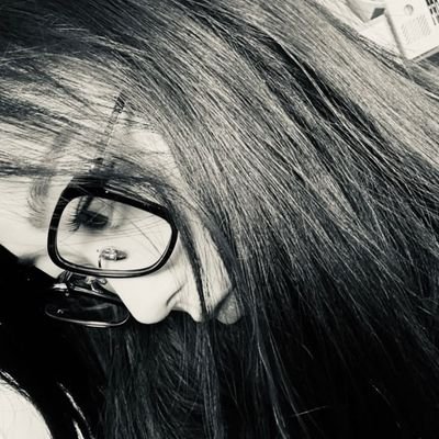 crepuzscular's profile picture. for God, nothing is impossible