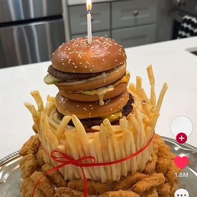 QGjata's profile picture. Architect