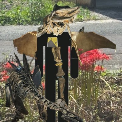 SCPぽい写真を現実で撮ったりしています。最近はいろいろ解説します。 SCPとスキビティトイレ‼️最高だぜー‼️