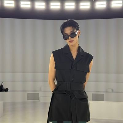 smilepawat's profile picture. perthsanta e williamest 🩶