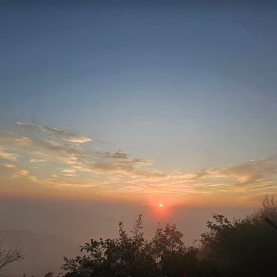 razaro7475's profile picture. 